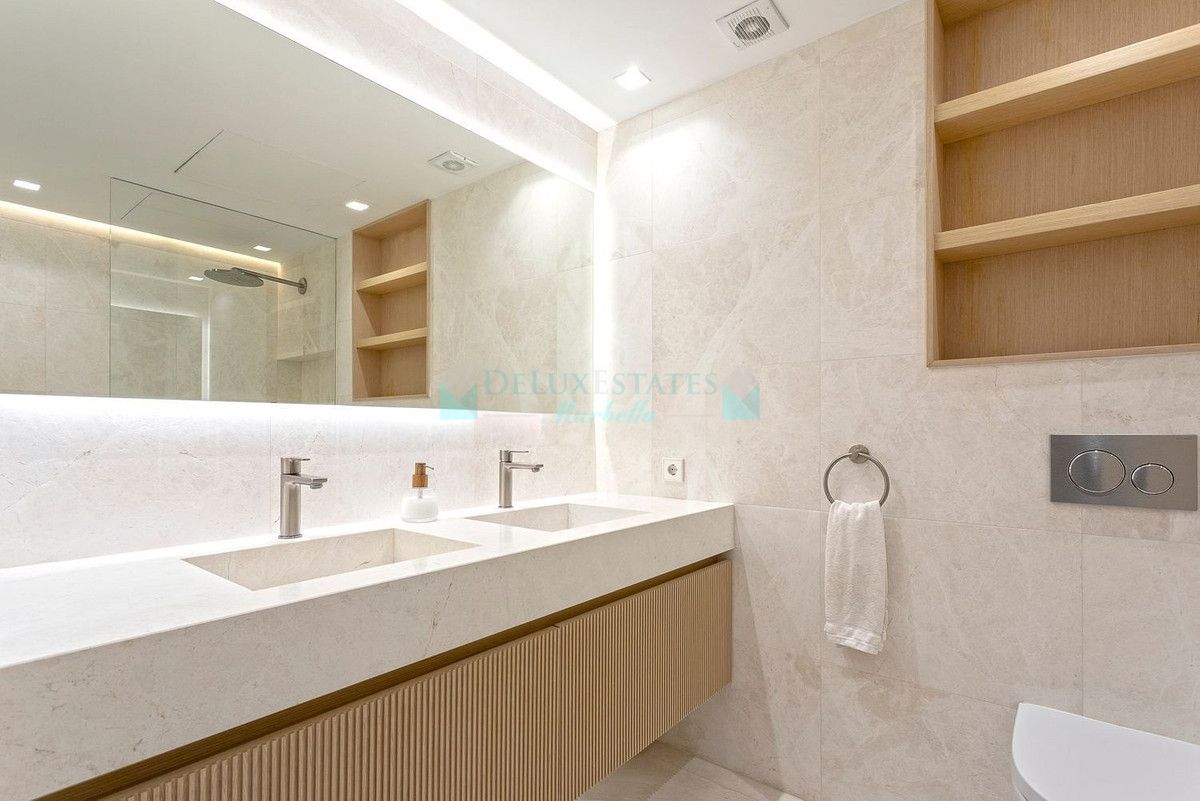 Apartment for sale in Guadalmina Alta, San Pedro de Alcantara