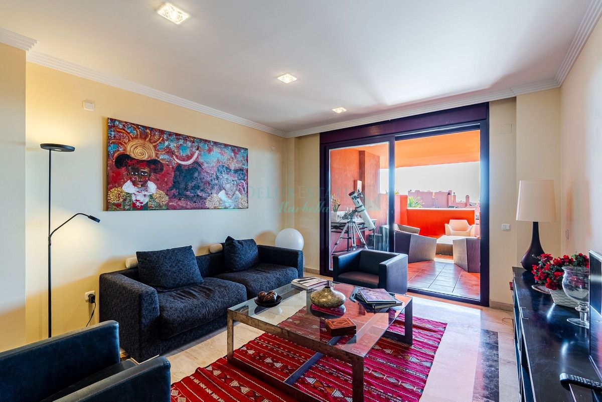 Apartment for sale in Estepona