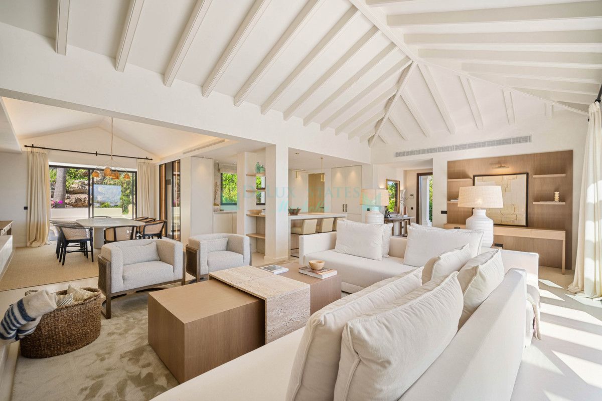 Villa en venta en Nueva Andalucia