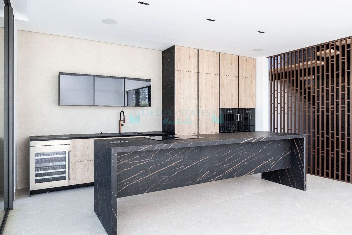 Semi Detached Villa for sale in Marbella Golden Mile