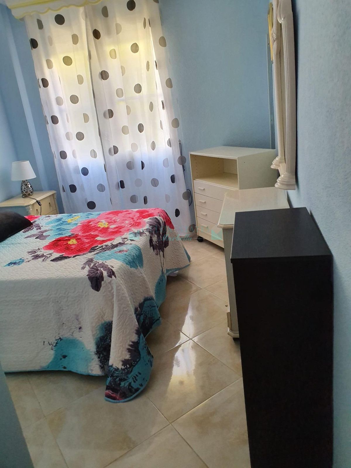 Apartamento en venta en Estepona