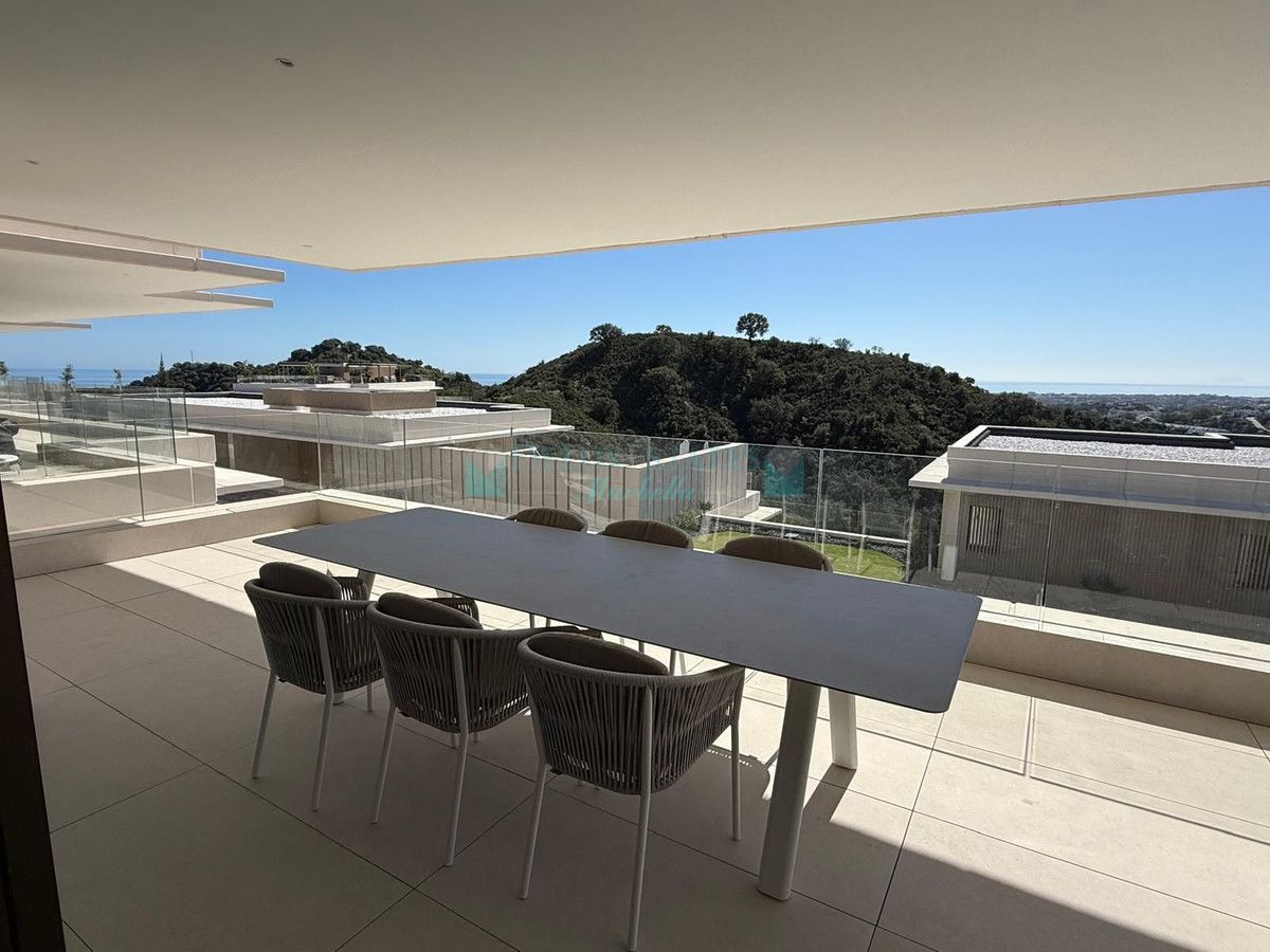 Apartment for sale in Benahavis