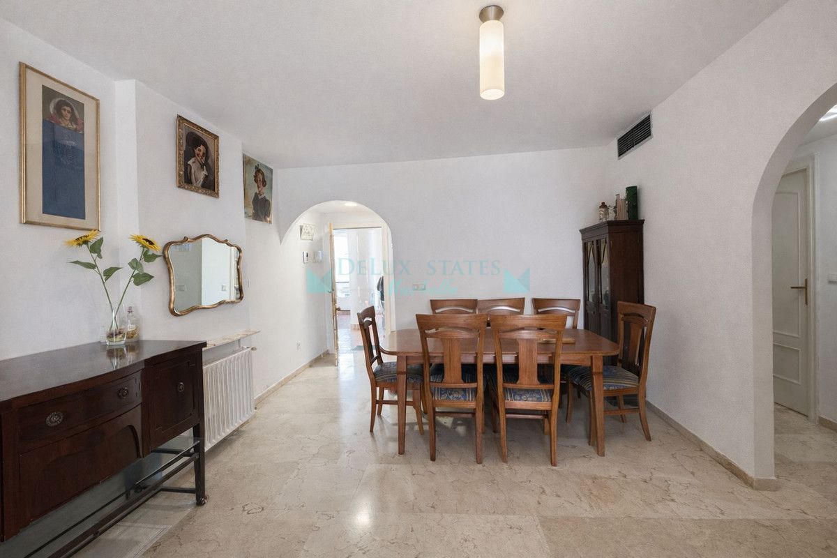 Apartment for sale in Guadalmina Alta, San Pedro de Alcantara