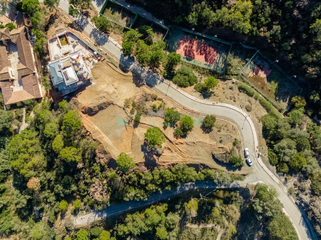 Residential Plot for sale in Benahavis