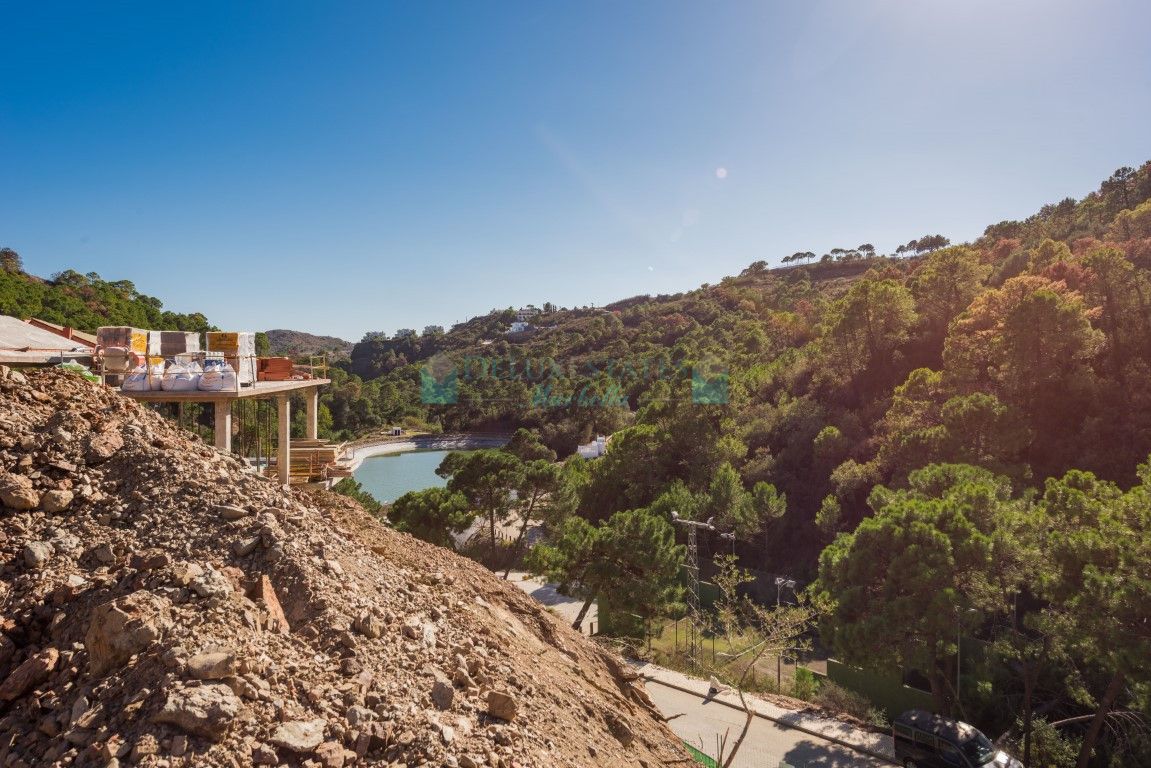 Residential Plot for sale in Benahavis