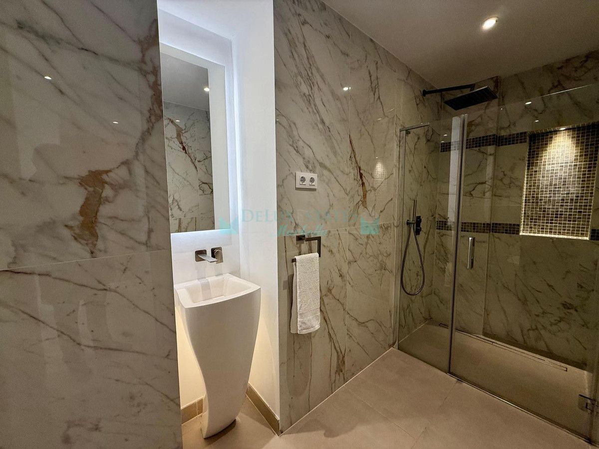 Ground Floor Apartment for rent in Nueva Andalucia