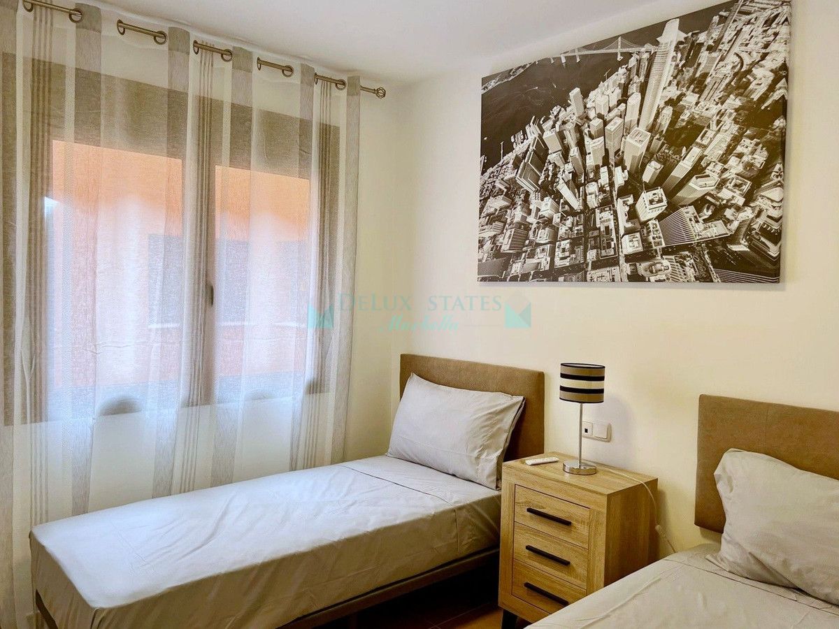 Apartment for rent in Estepona