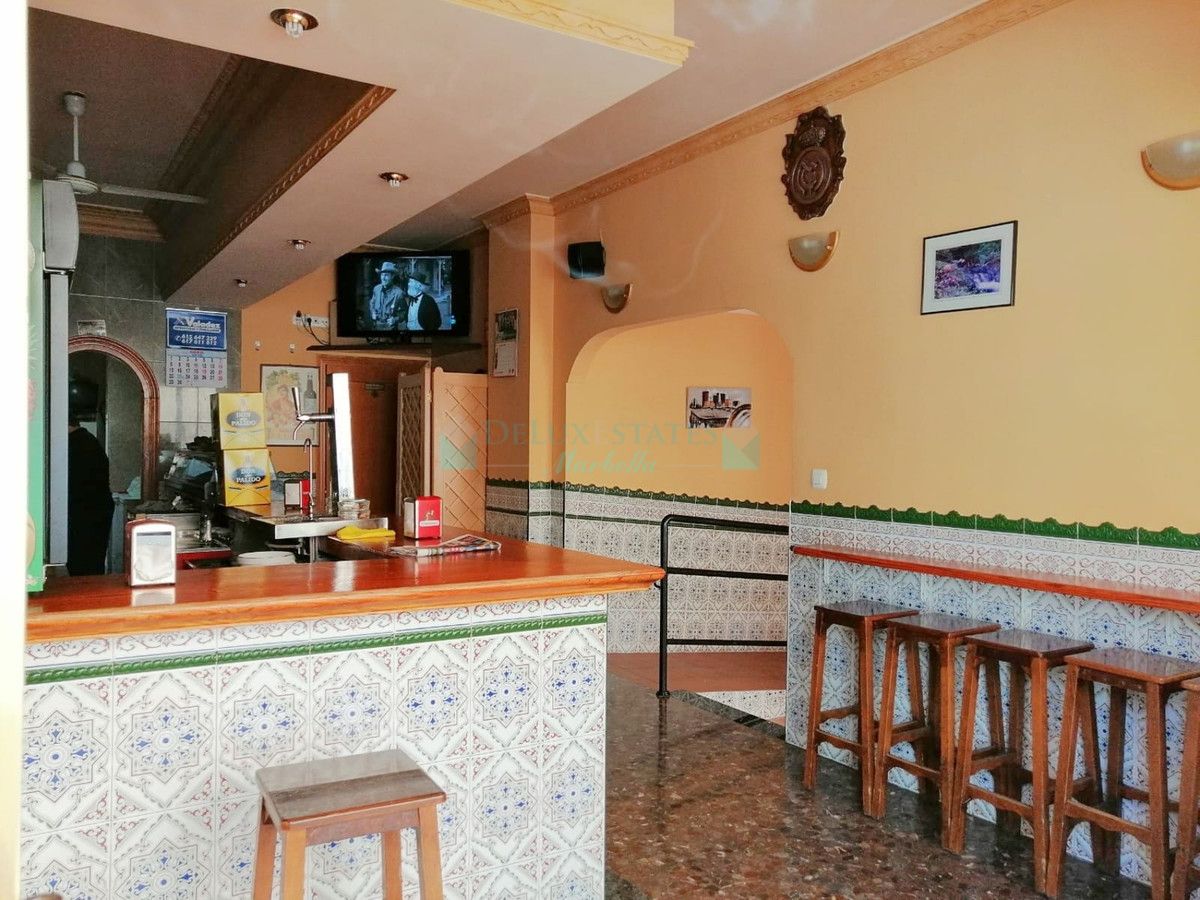Bar en venta en Estepona