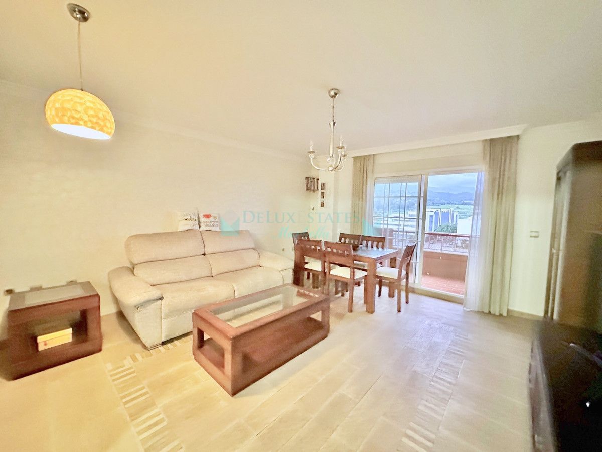 Apartamento en venta en Estepona