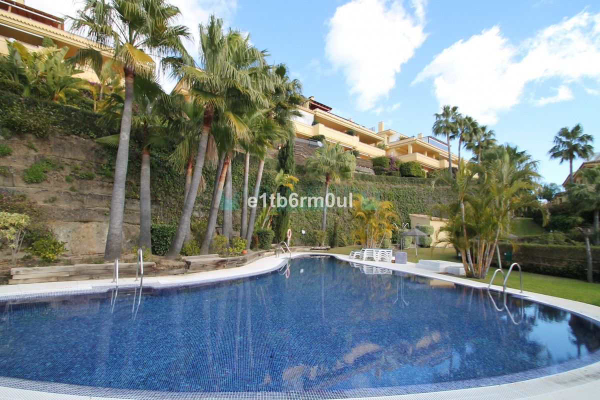 Apartment for sale in Marbella Golden Mile