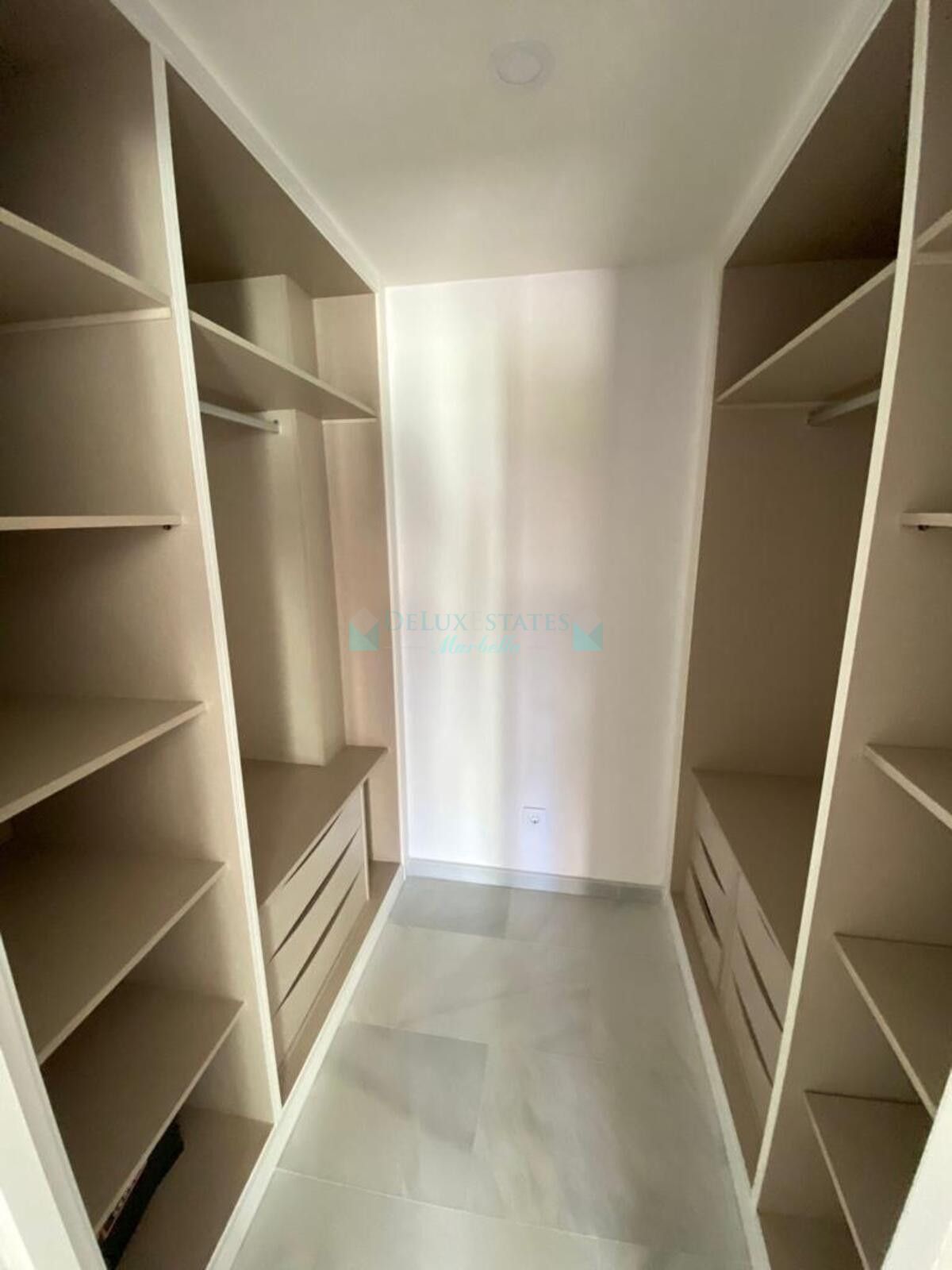 Apartment for rent in Marbella