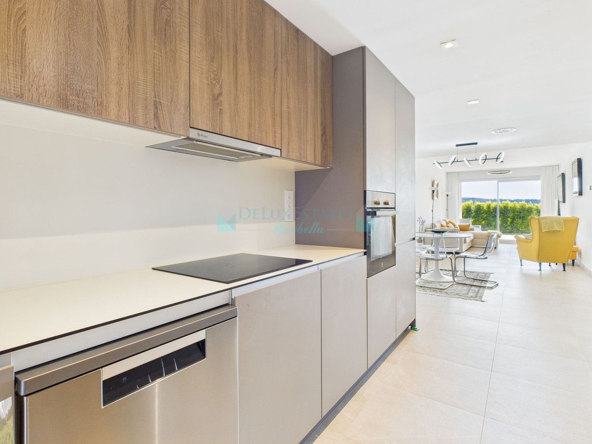 Ground Floor Apartment for sale in Estepona