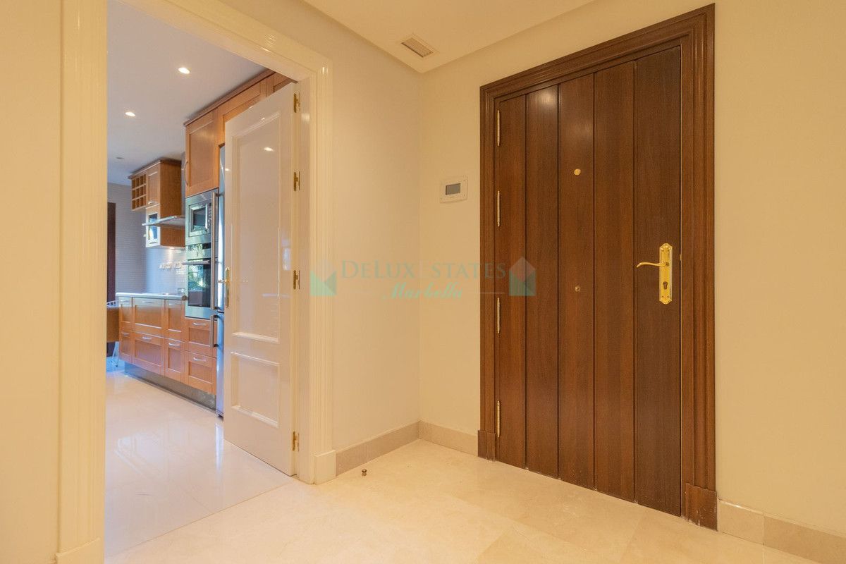 Apartamento en alquiler en Nueva Andalucia