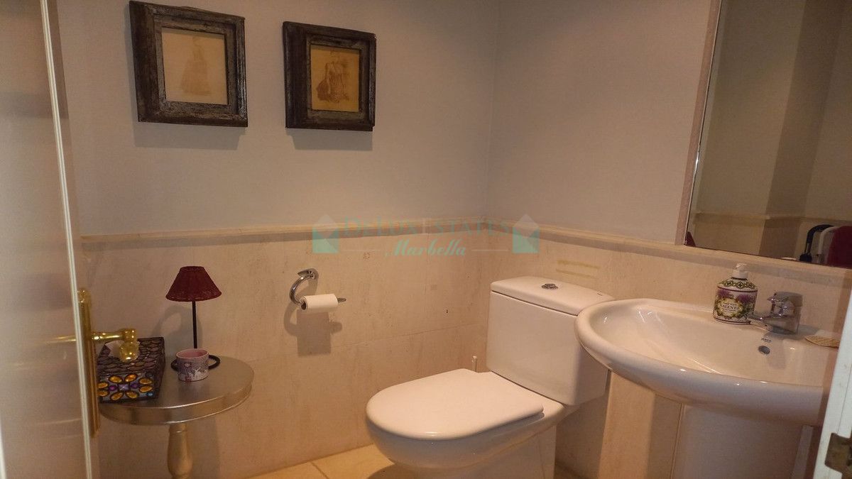 Adosado en venta en Guadalmina Baja, San Pedro de Alcantara