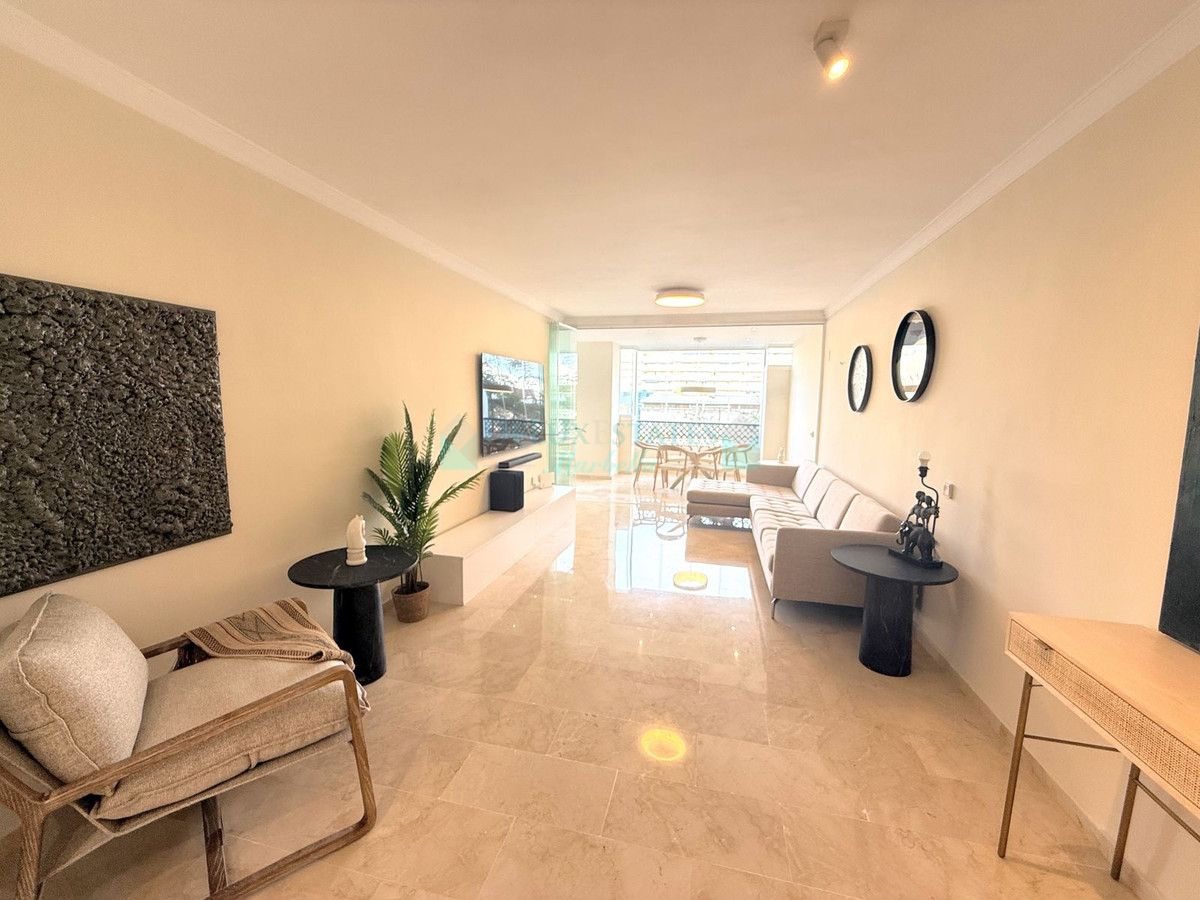 Apartment for rent in Marbella - Puerto Banus