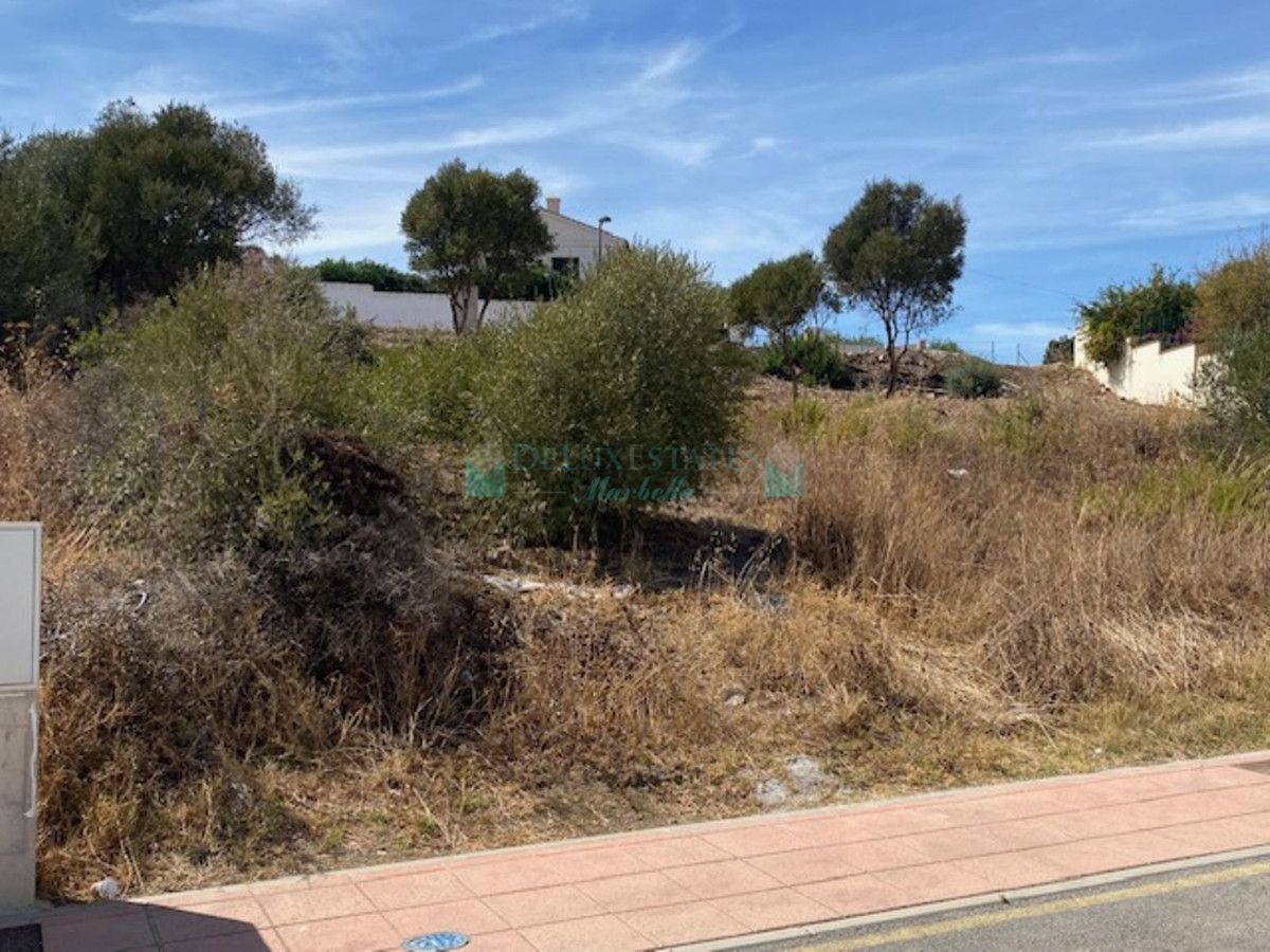 Parcela Residencial en venta en Valle Romano, Estepona