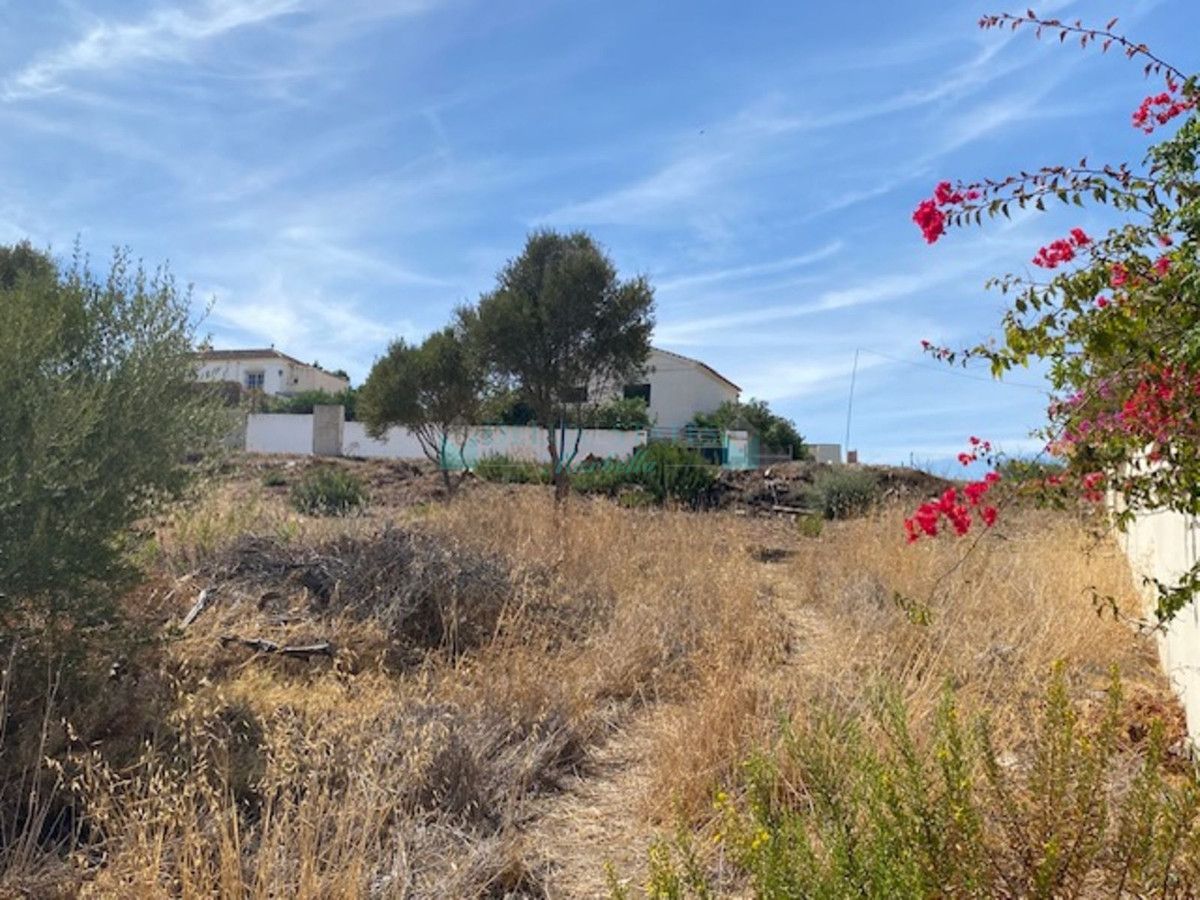 Parcela Residencial en venta en Valle Romano, Estepona