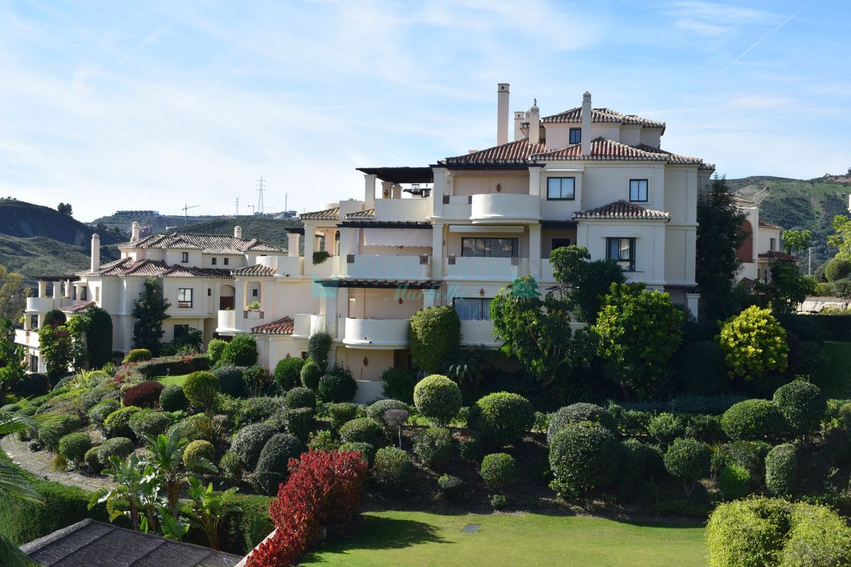 Apartamento en alquiler en Benahavis