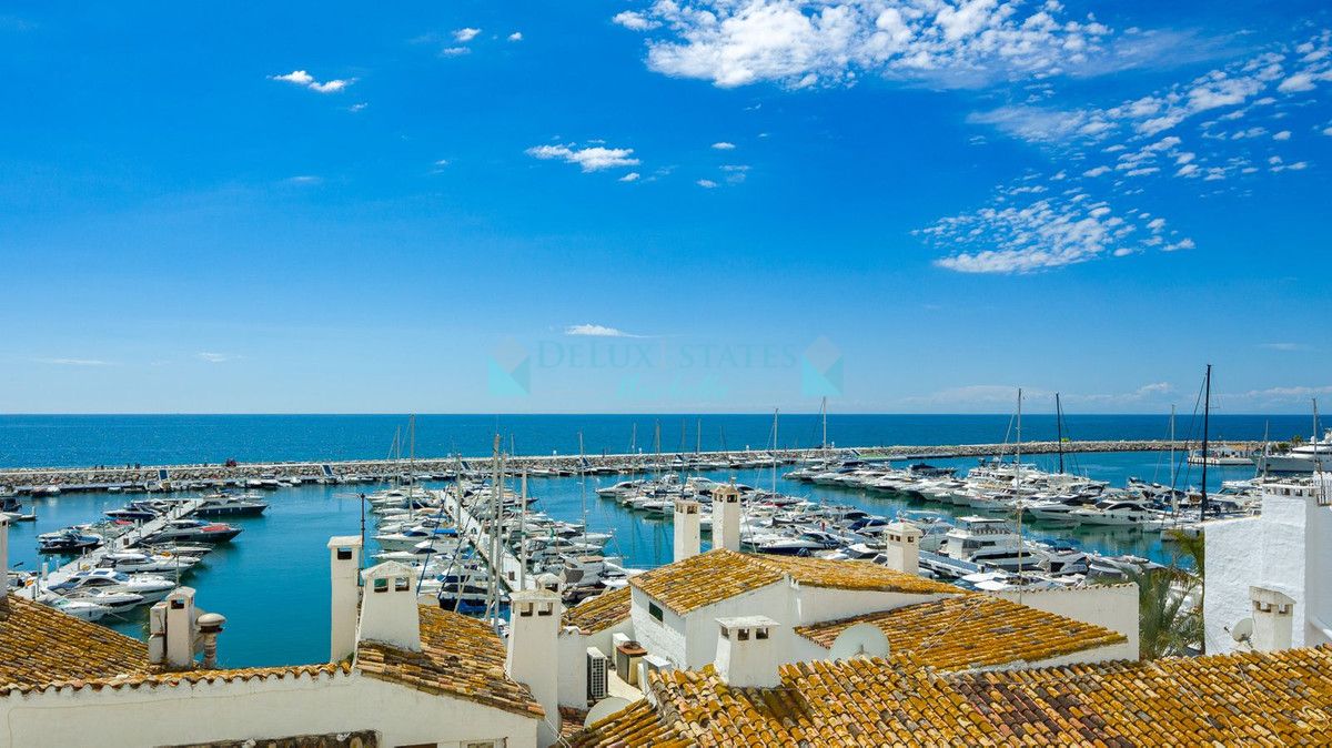 Apartment for sale in Marbella - Puerto Banus