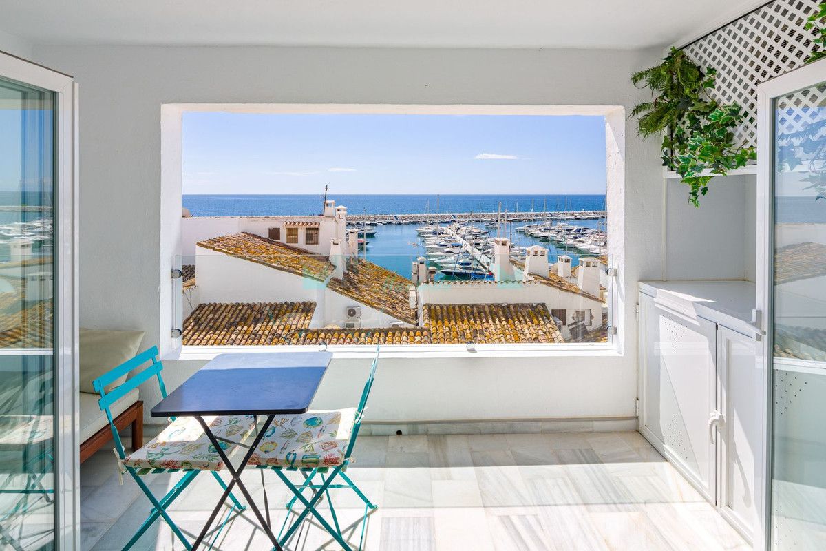 Apartment for sale in Marbella - Puerto Banus