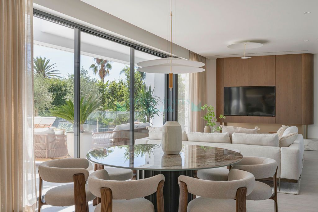 Villa en venta en Marbesa, Marbella Este