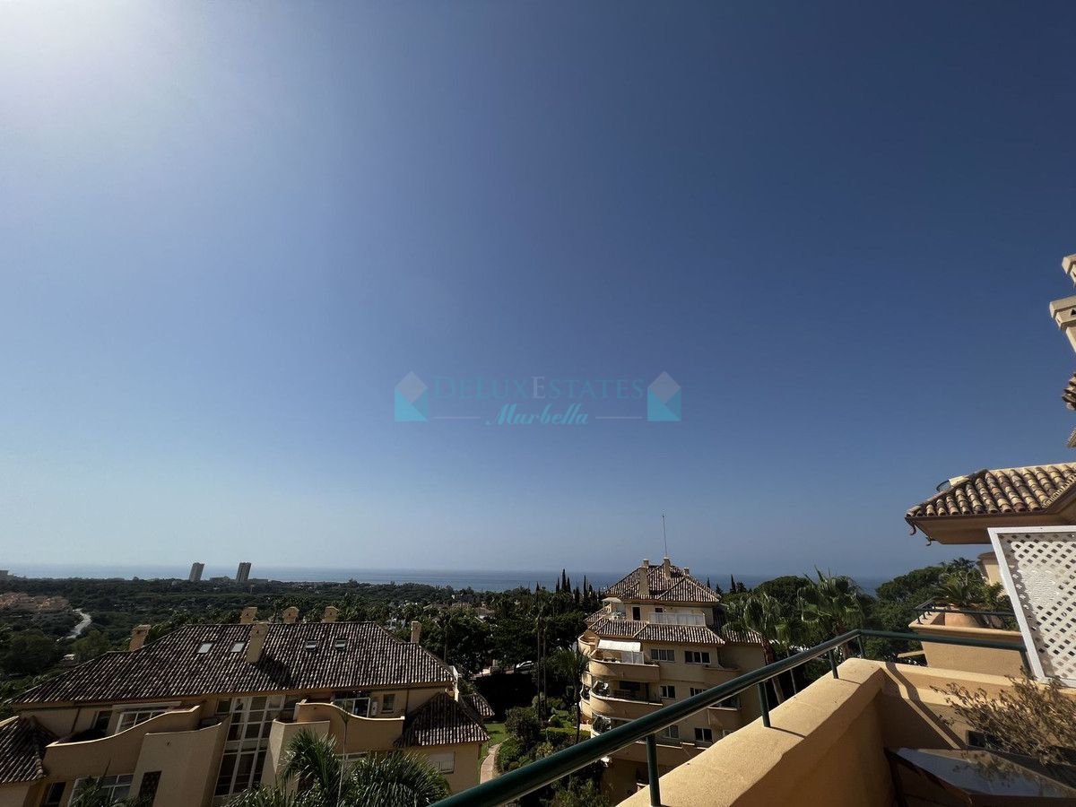 Apartment for rent in Elviria, Marbella East