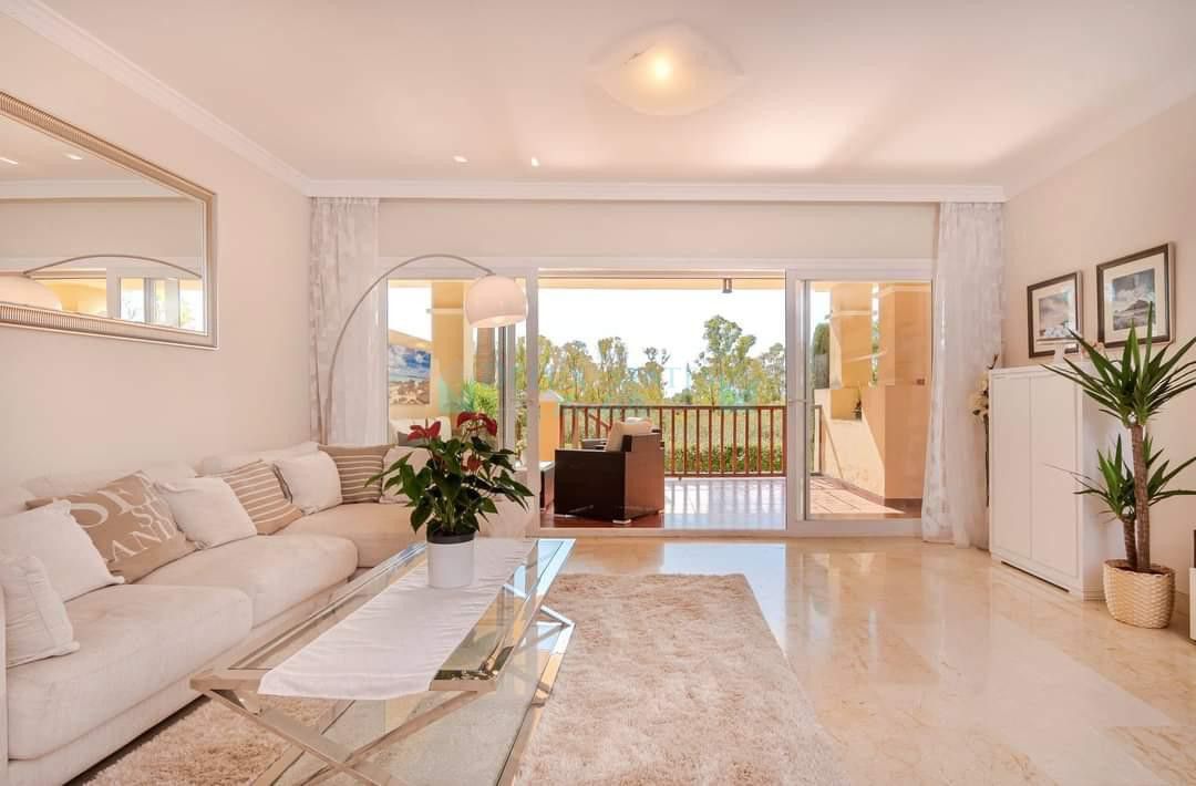 Apartment for rent in Estepona