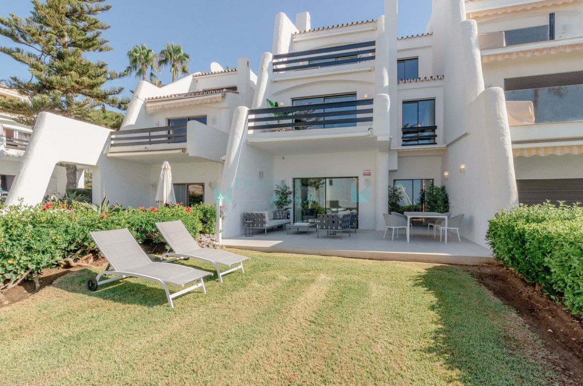 Town House for sale in Marbella - Puerto Banus