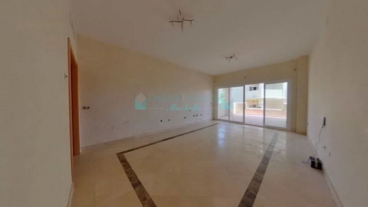 Apartamento Planta Baja en venta en Benahavis