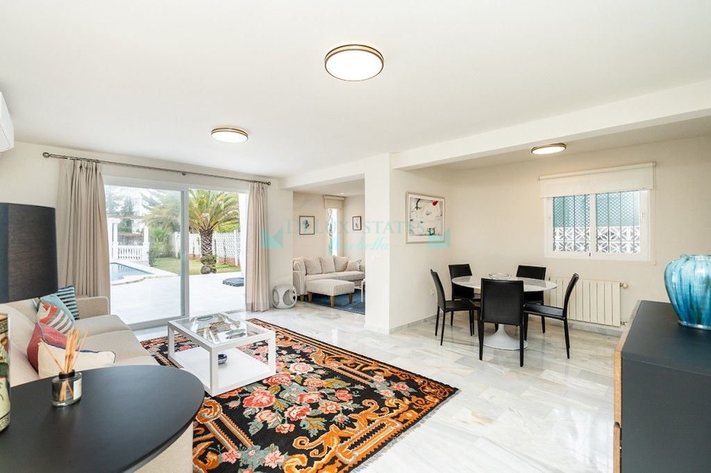 Villa en venta en Marbesa, Marbella Este