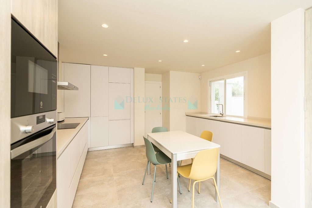 Villa en venta en Marbesa, Marbella Este