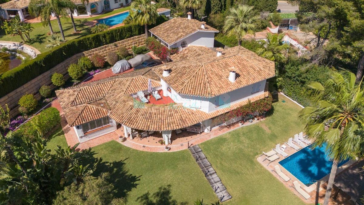 Villa for sale in Nagüeles, Marbella Golden Mile