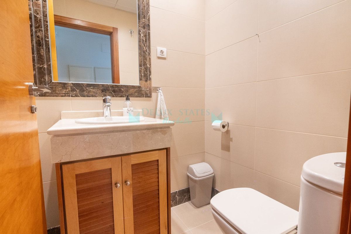 Adosado en venta en Estepona