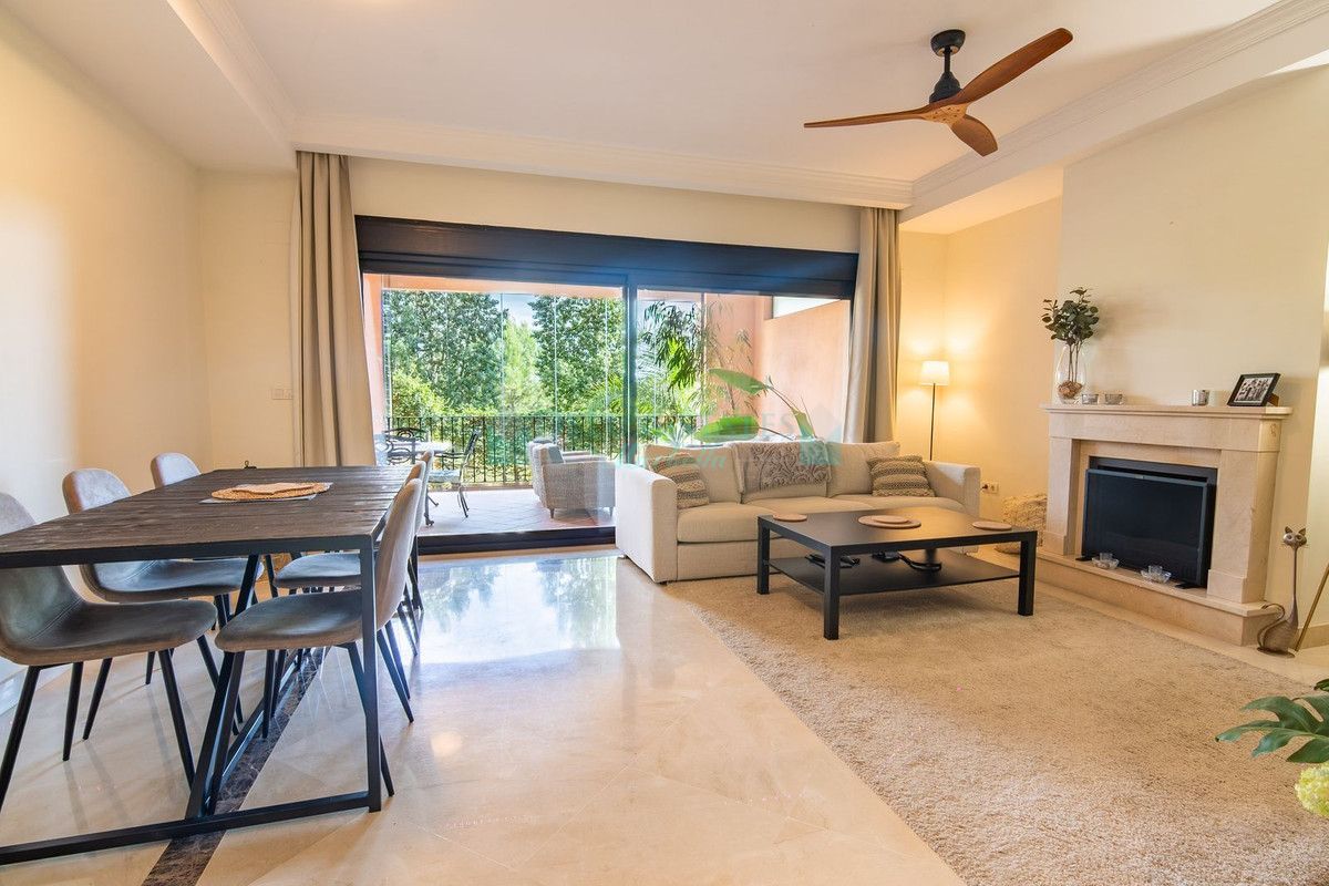 Adosado en venta en Estepona