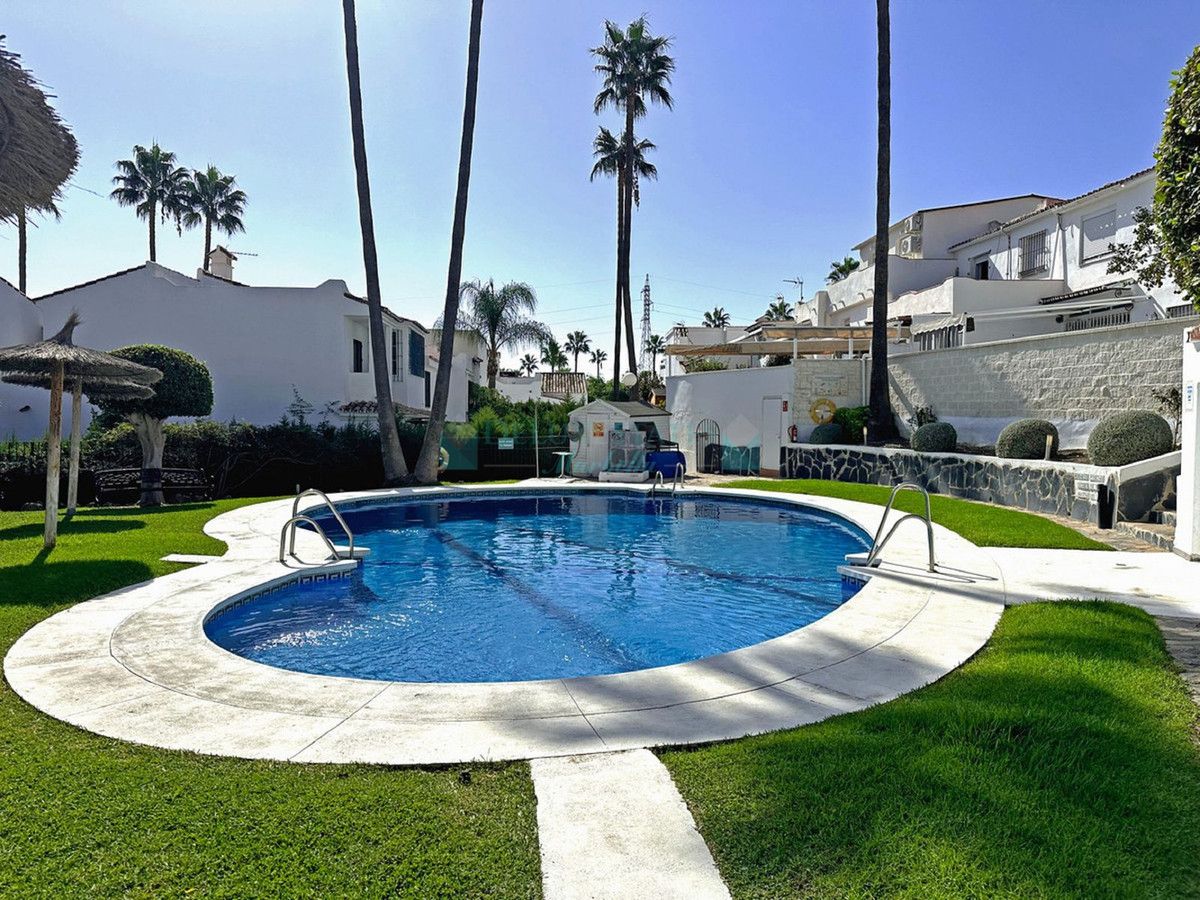 Town House for sale in Bel Air, Estepona