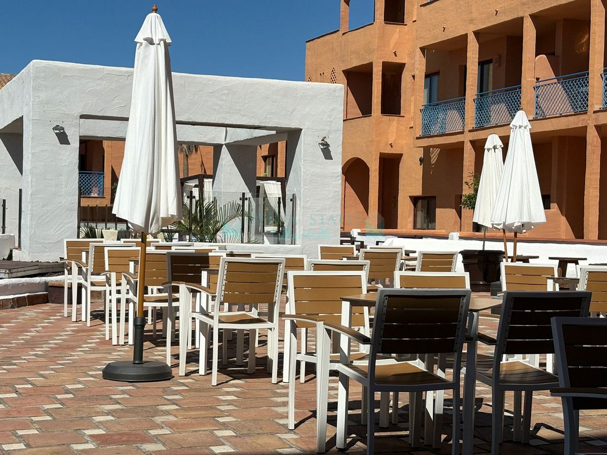 Ground Floor Apartment for sale in Benahavis