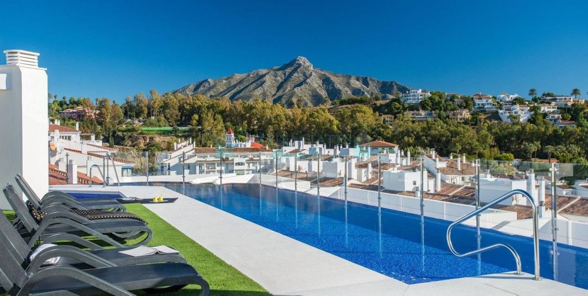 Apartment for sale in Nueva Andalucia