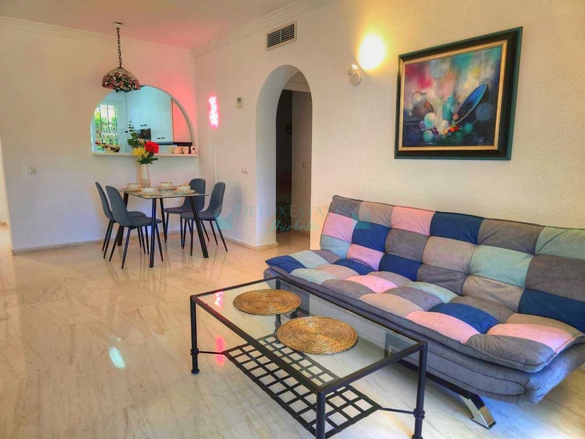 Ground Floor Apartment for sale in Estepona