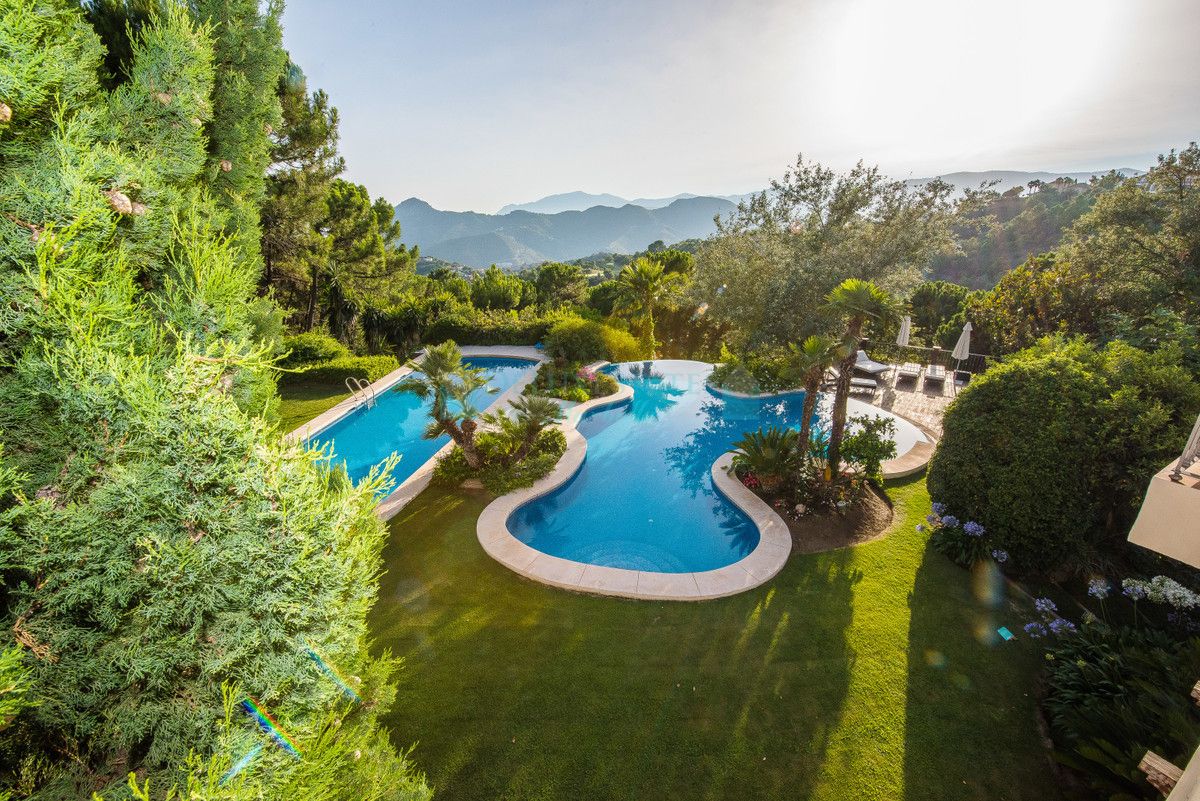 Villa for sale in La Zagaleta, Benahavis