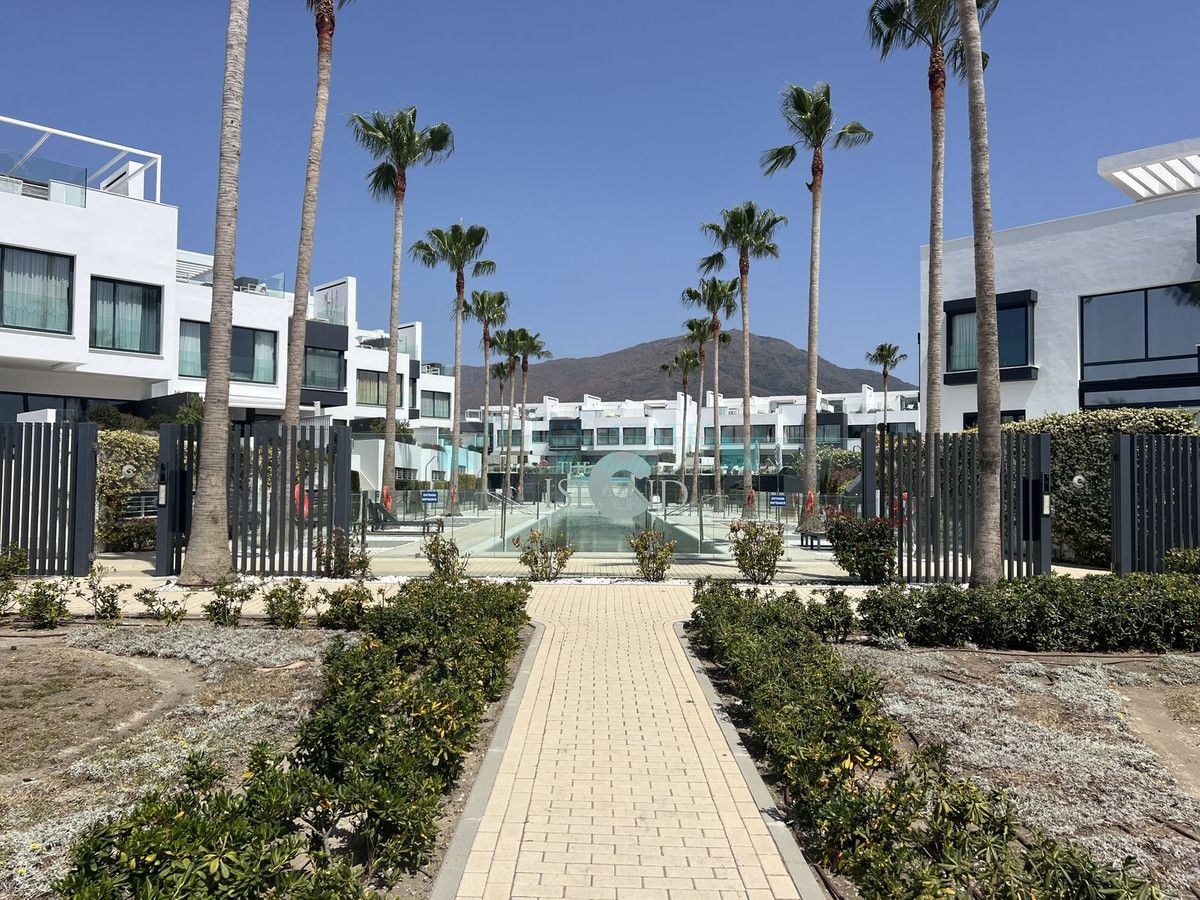 Town House for rent in Estepona