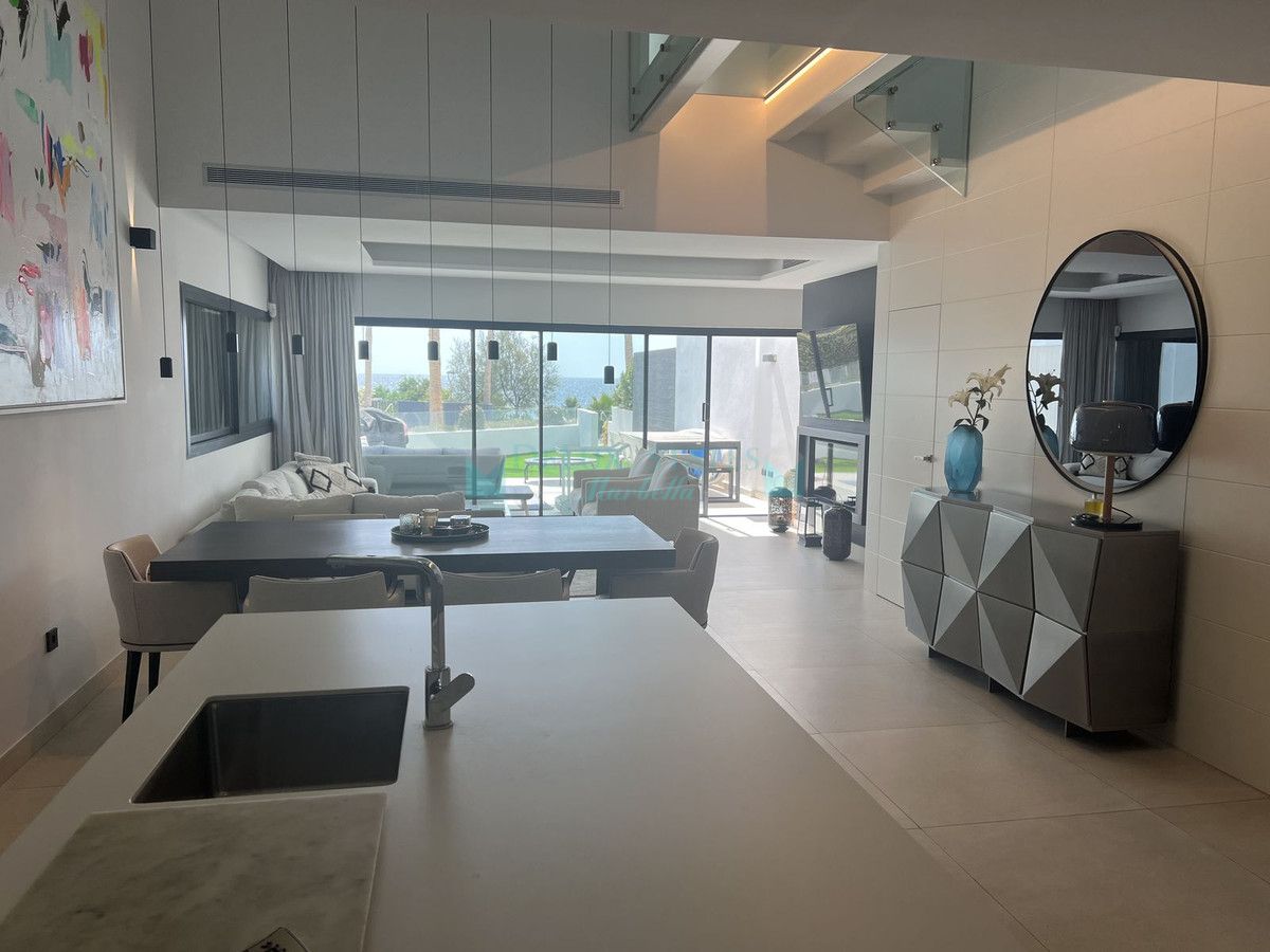 Town House for rent in Estepona