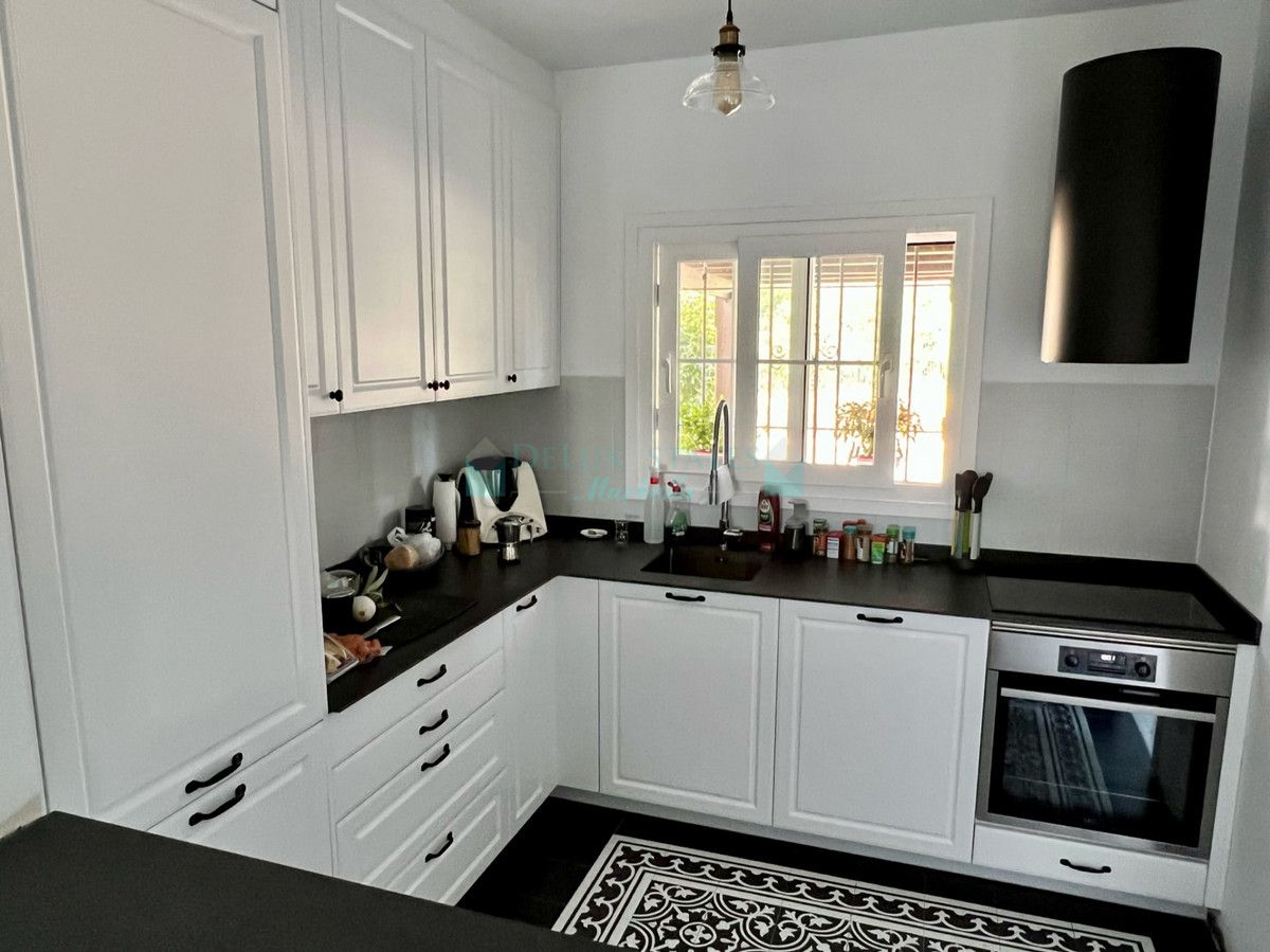 Adosado en venta en Estepona