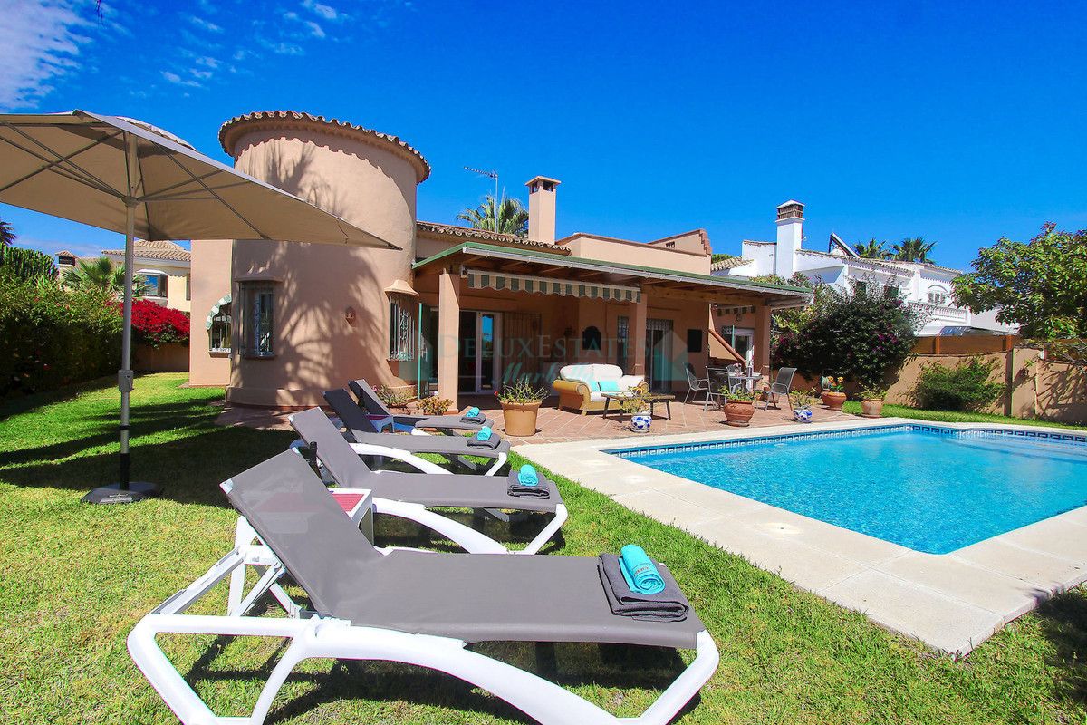 Villa for rent in Las Chapas, Marbella East