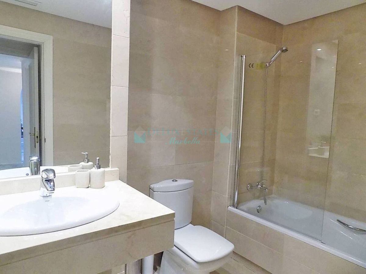 Studio for rent in Nueva Andalucia