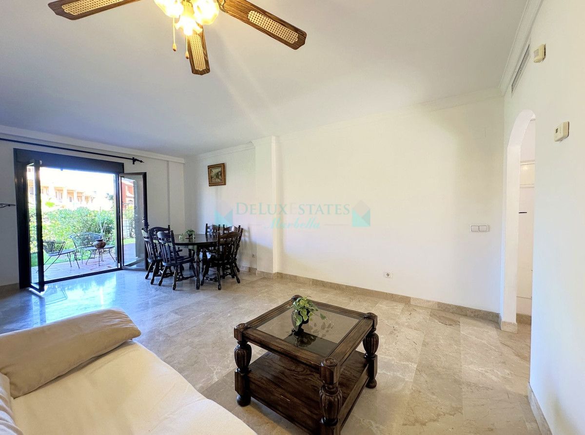 Ground Floor Apartment for sale in Estepona