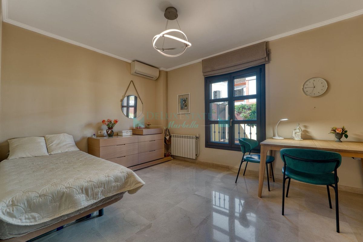 Villa for sale in Guadalmina Alta, San Pedro de Alcantara