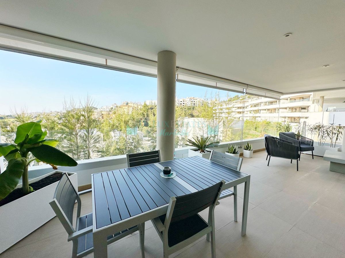 Apartment for sale in Los Arqueros, Benahavis