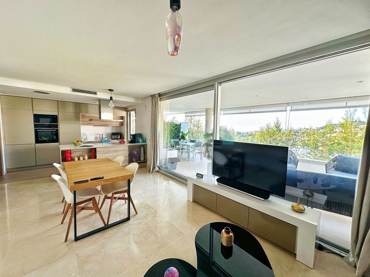 Apartment for sale in Los Arqueros, Benahavis