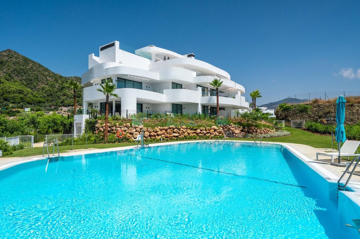 Ground Floor Apartment for rent in Ojen