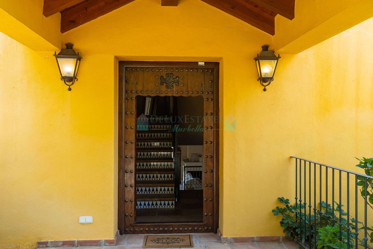 Villa en venta en Benahavis